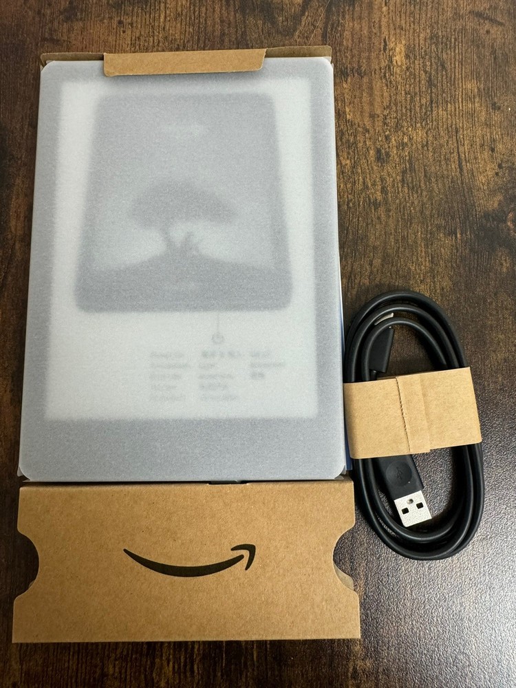 Amazon Kindle Paperwhite (12th Gen) 16GB 7" Screen E-Reader Black
