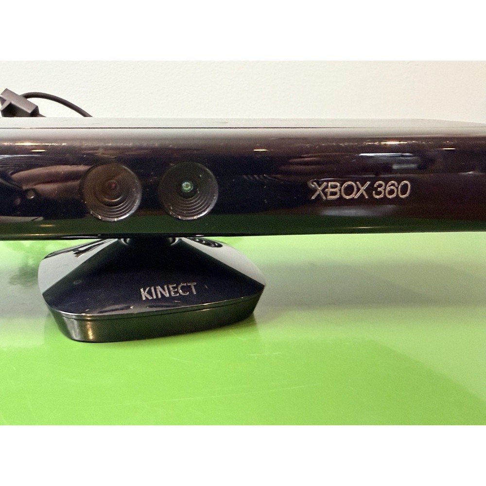 Microsoft 1414 Xbox 360 Kinect Sensor Bar camera Only - Black used