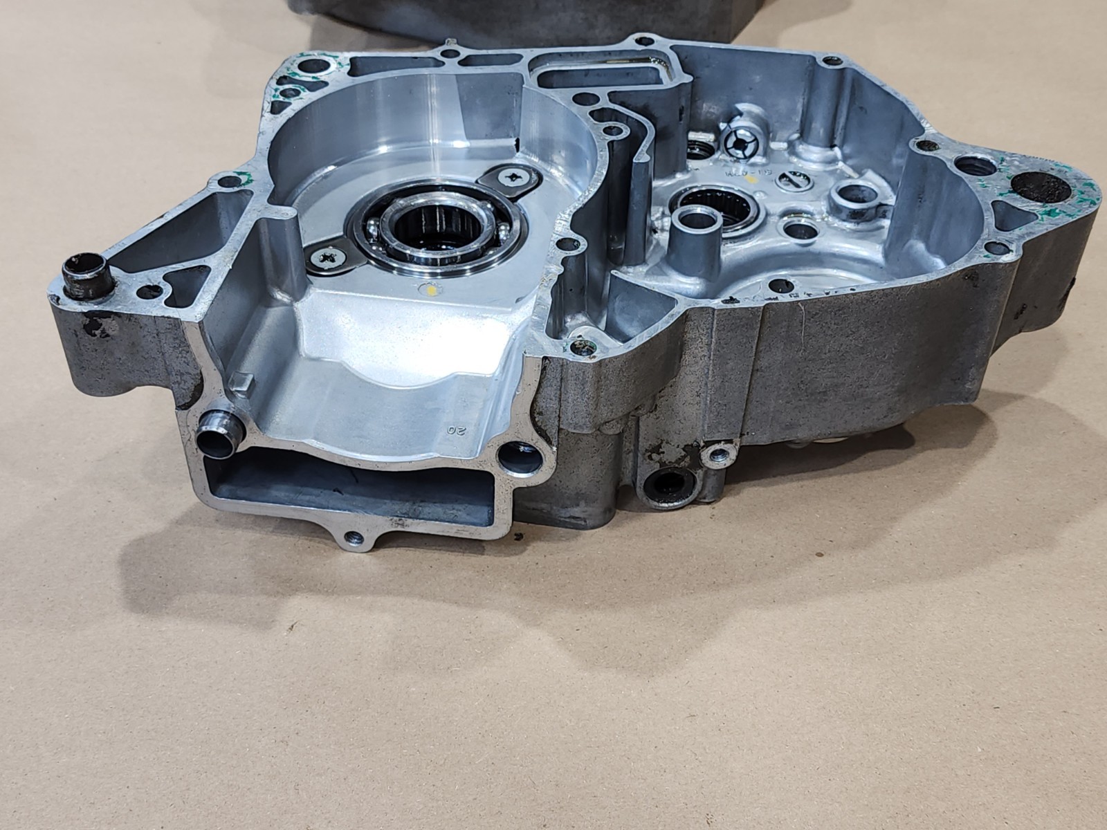 2015 Suzuki RMZ250 RMZ 250 OEM Left & Right Engine Crankcase Case Bottom End