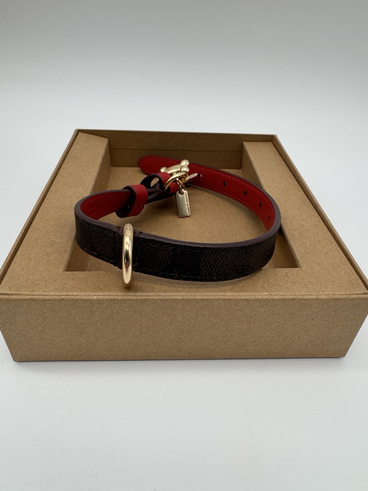 NIB Coach Signature Pet Collar Walnut Bold Red  Black Charm Small 9.8”-13.8”