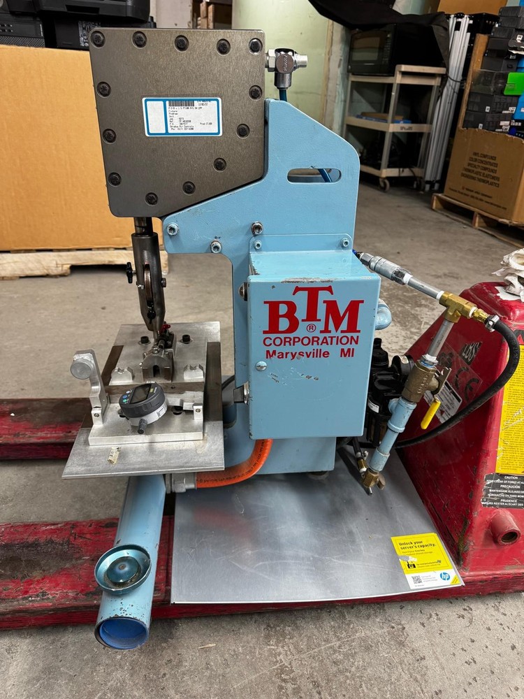 BTM Pneumatic press unit Model P-2 -B x 1.5 PT100 A=5 94 CPP