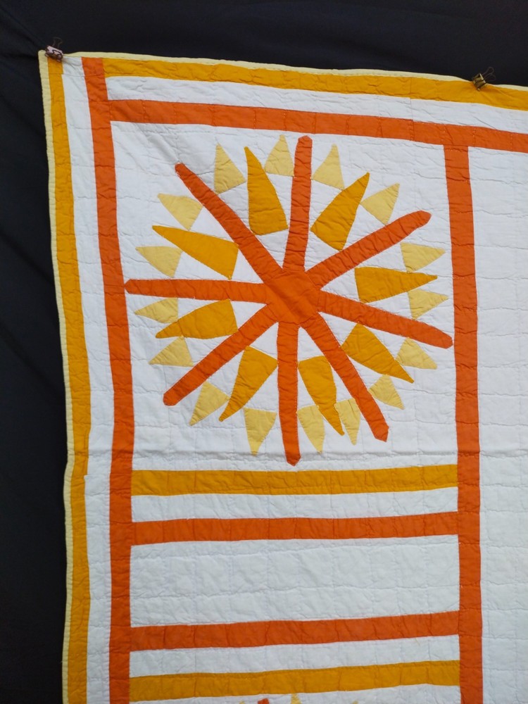 vintage sunburst hand Quilted patchwork Quilt needlework A168