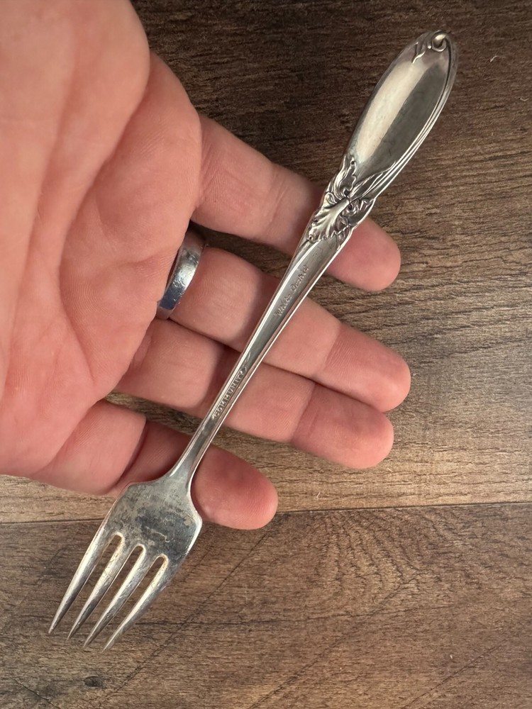Community White Orchid Silverplated Dinner Fork