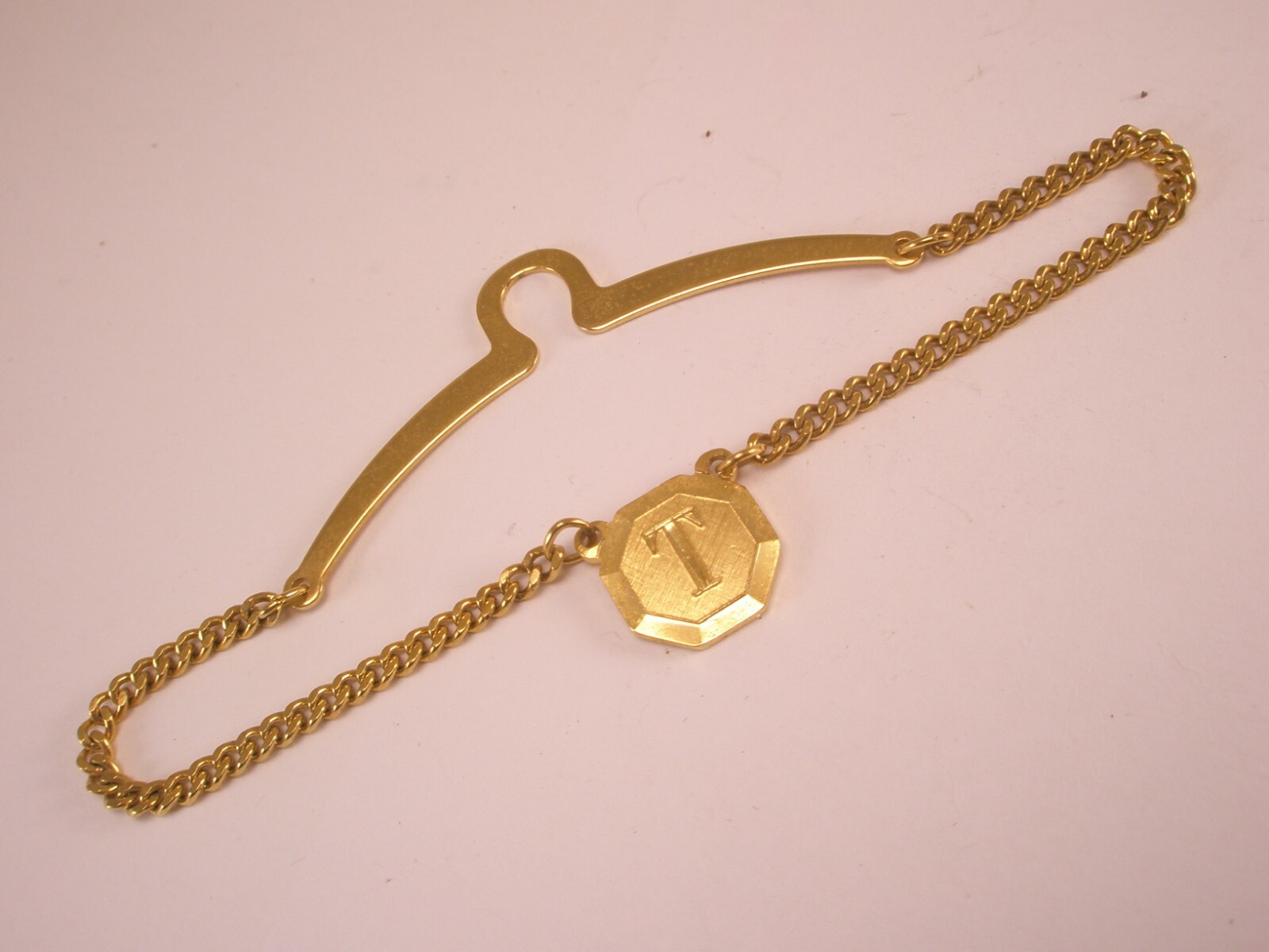 T Initial Monogram Letter Vintage Button Style Tie Bar Clip pb03 tom tim tony ti