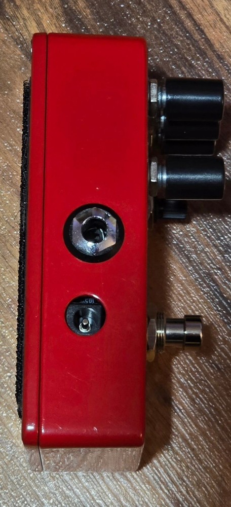 Catalinbread Many Worlds Phaser 2022 - Present - Red Graphic