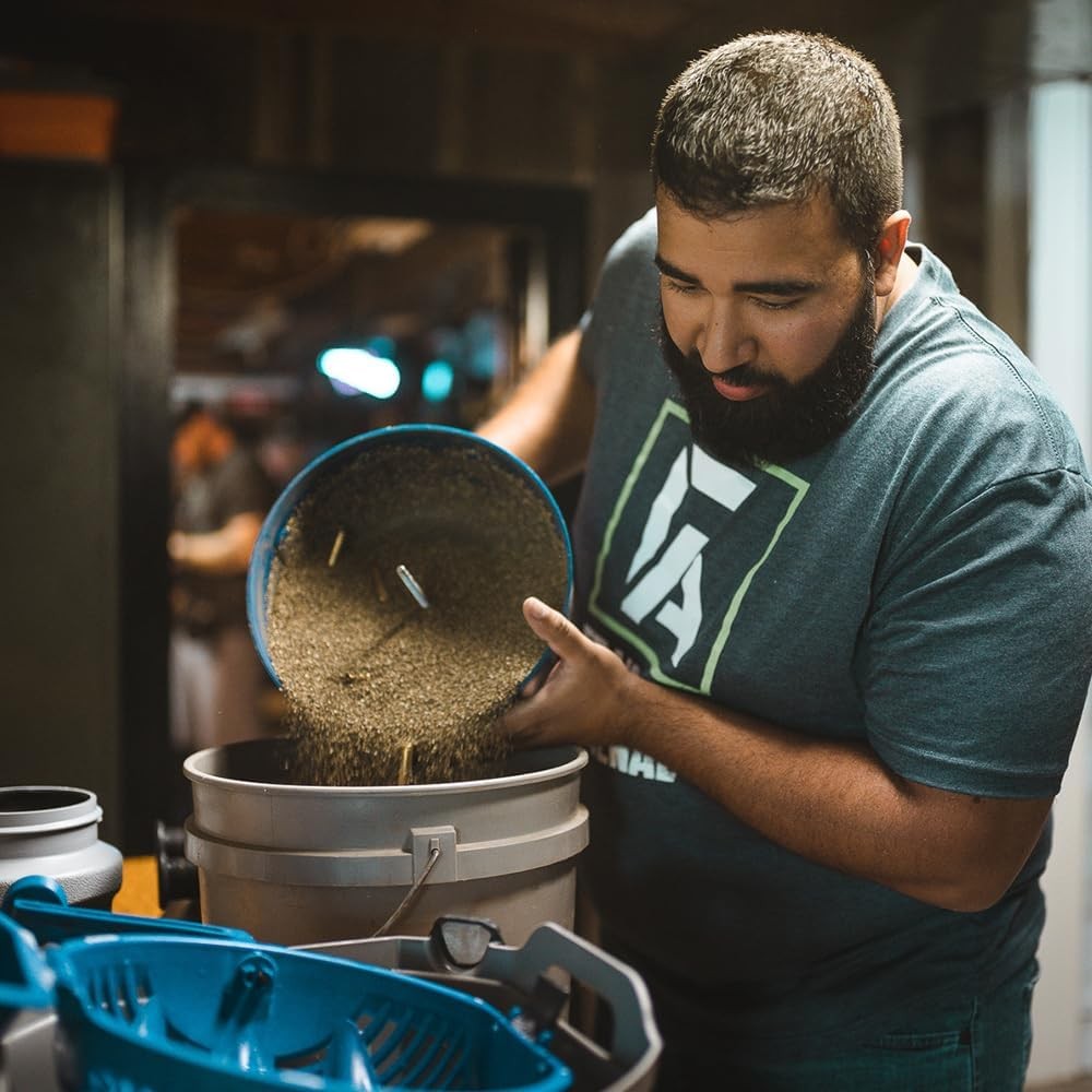 Corn cob media treated untreated for case tumbling reloading