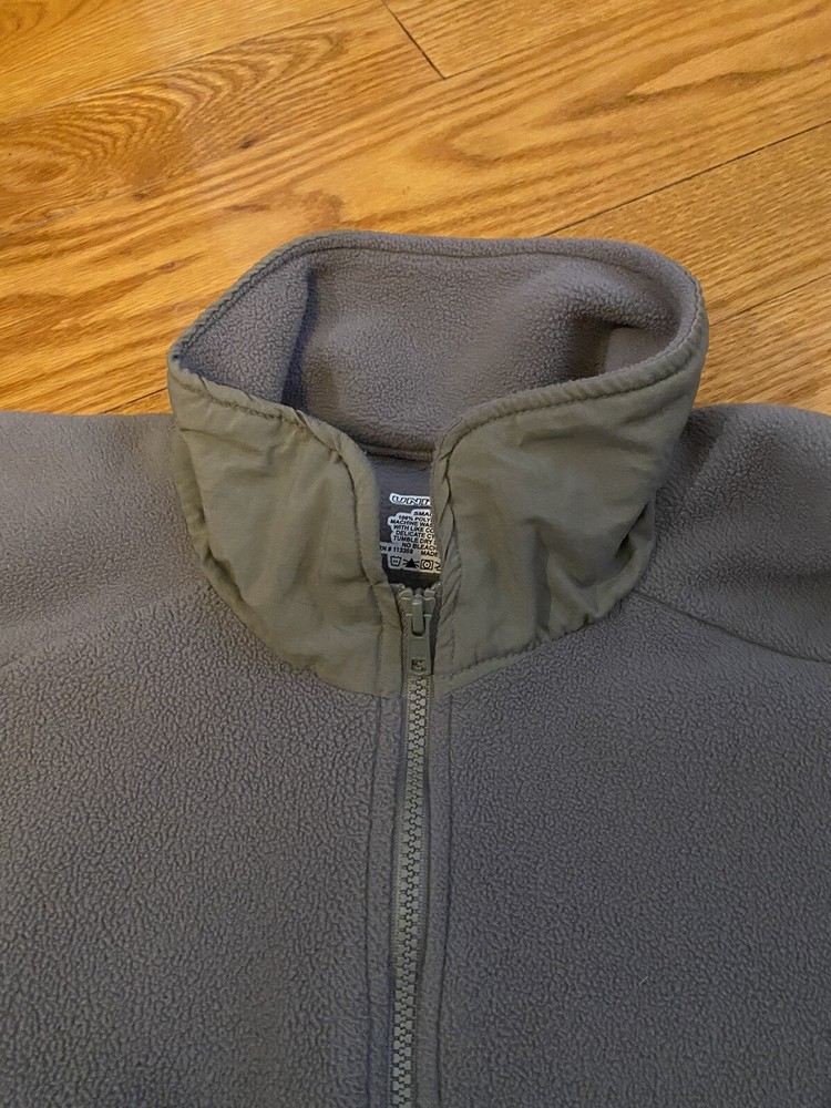 US Military Issue Polyester Fleece Jacket, Sz Small, Gray