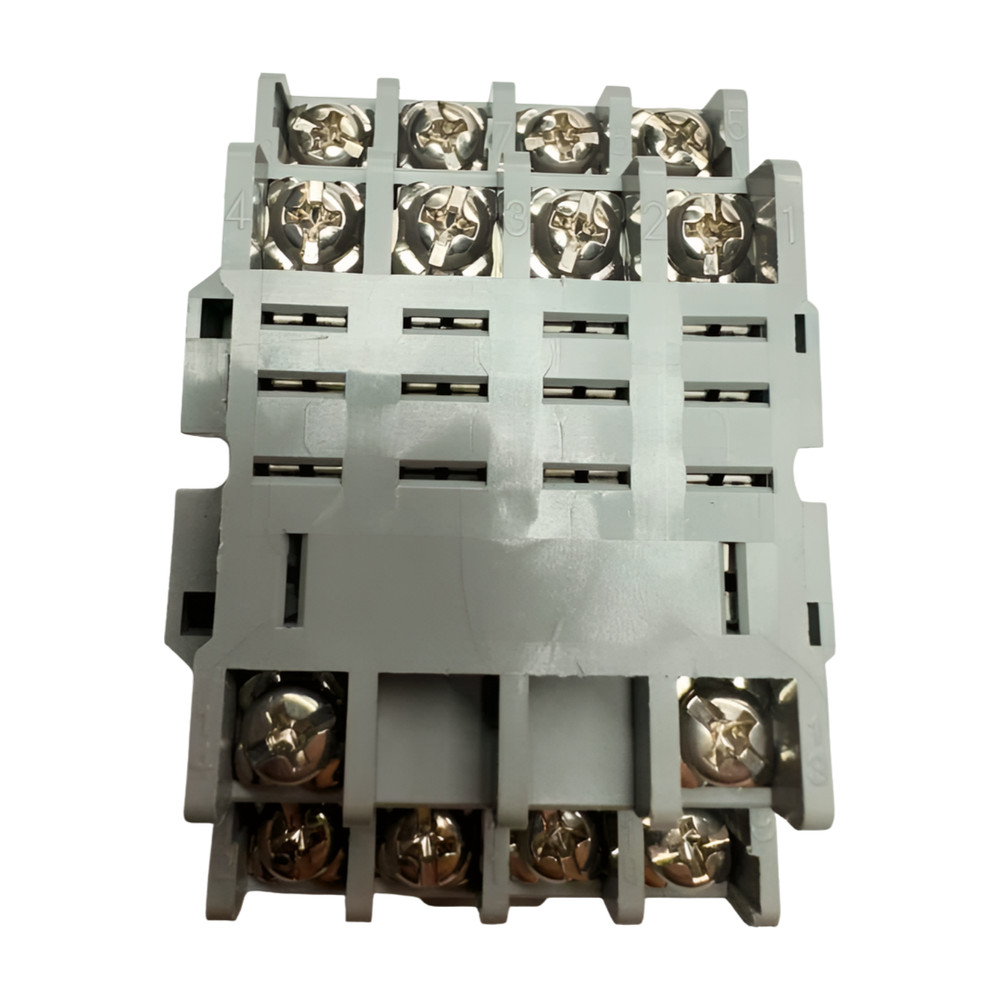 Idec SH4B-05 Relay Socket Base, 10A, 300V, 90314
