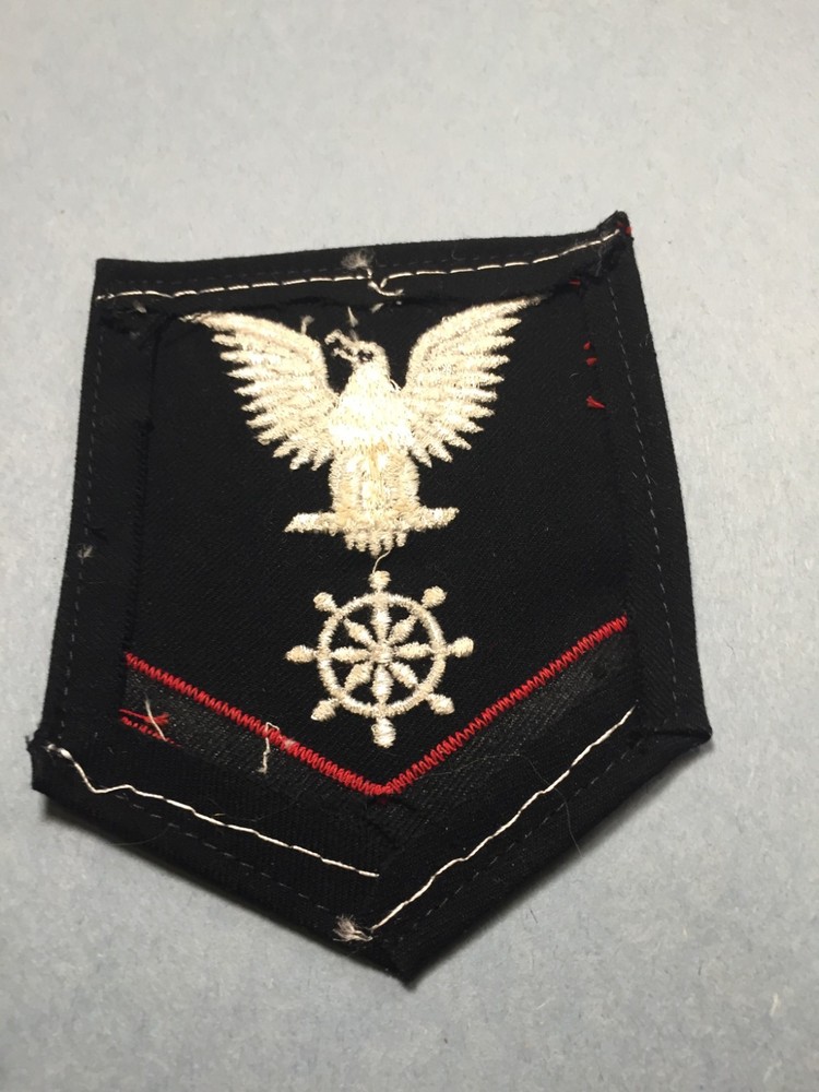 US Navy - Quartermaster Rate 3rd class Patch (Male size) Eagle facing Right
