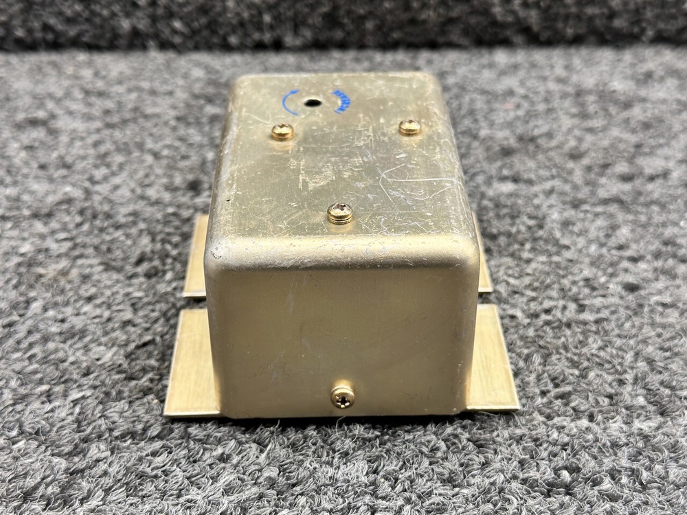 B-00371-1 Lamar Alternator Controller (14V, 5A)