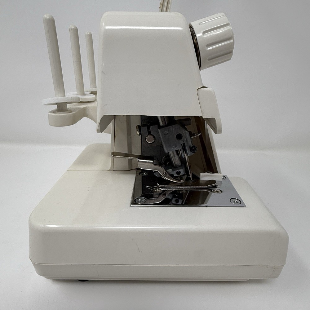 Singer Tiny Serger Electric Overedging Machine - (TS380A)