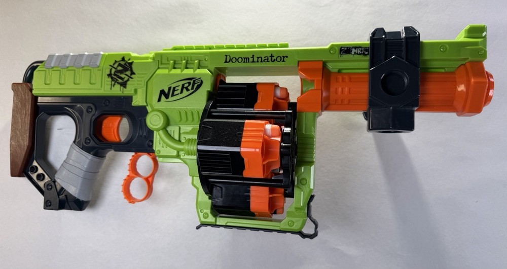 Nerf Zombie Strike Doominator Blaster w/ Rotating Drum Tested Working