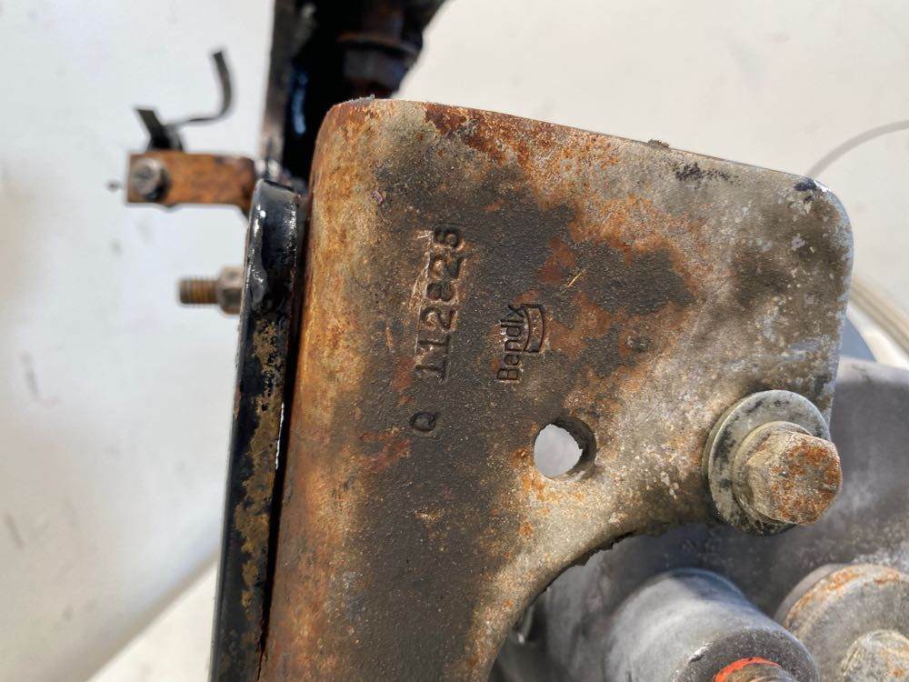 2007 Bendix Air Dryer (677-10121)