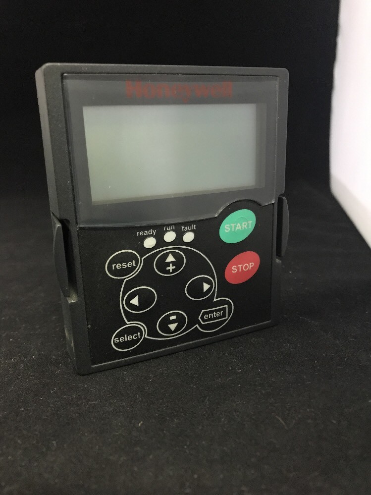 NXS0400A1000 VARIABLE FREQUENCY DRIVE Control Panel Replacement EUC Z4