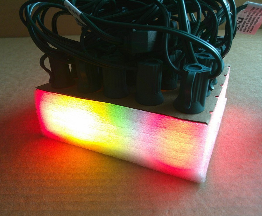 Patio Lights 25-count C7-Bulb Multi-Color Green Wire