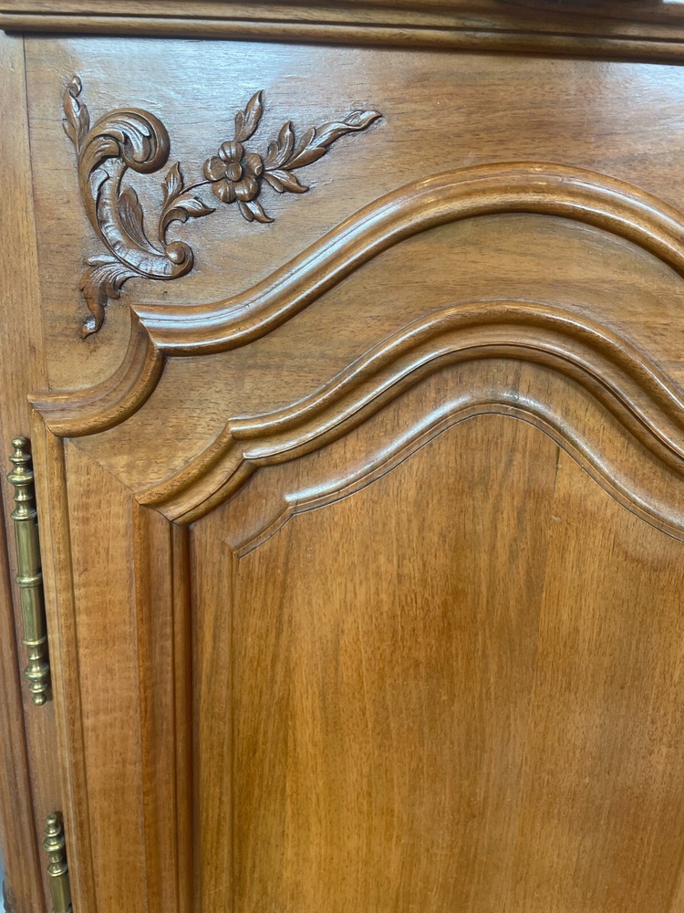 French Provincial Buffet/Server