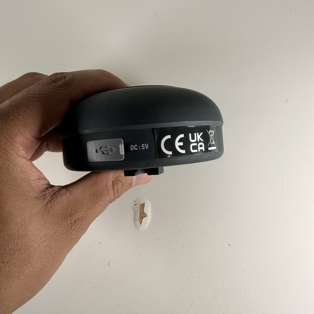 Portable Bluetooth Speaker Waterproof Clip-On Mini Speaker Wireless