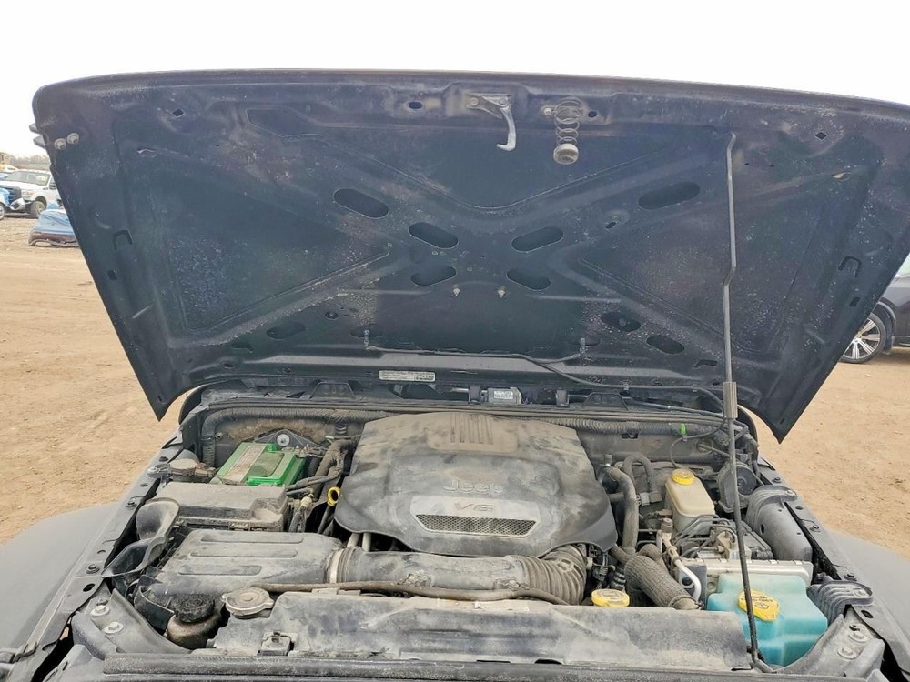 WRANGLER 2014 Battery Tray 1866106