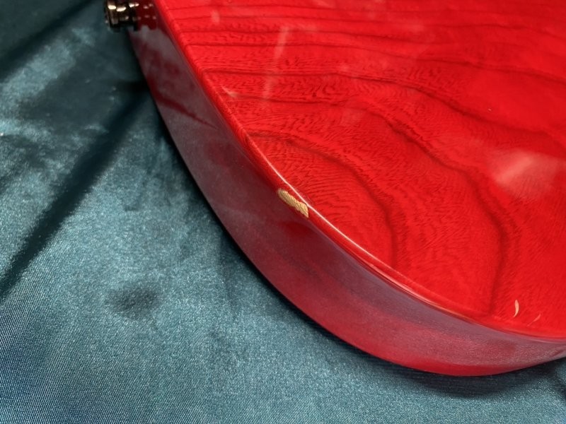 FERNANDES TE-85T (no260305)