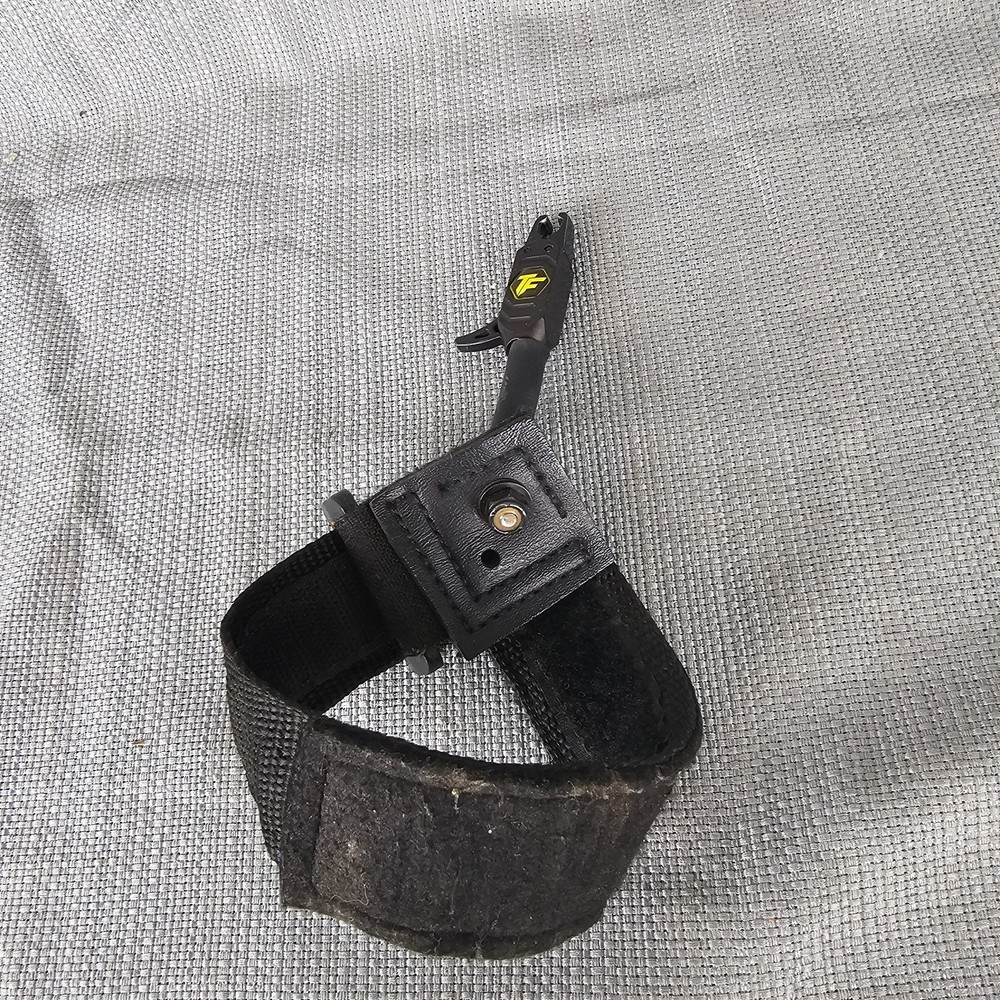TruFire Patriot Archery Release Hook & Loop Wrist Strap