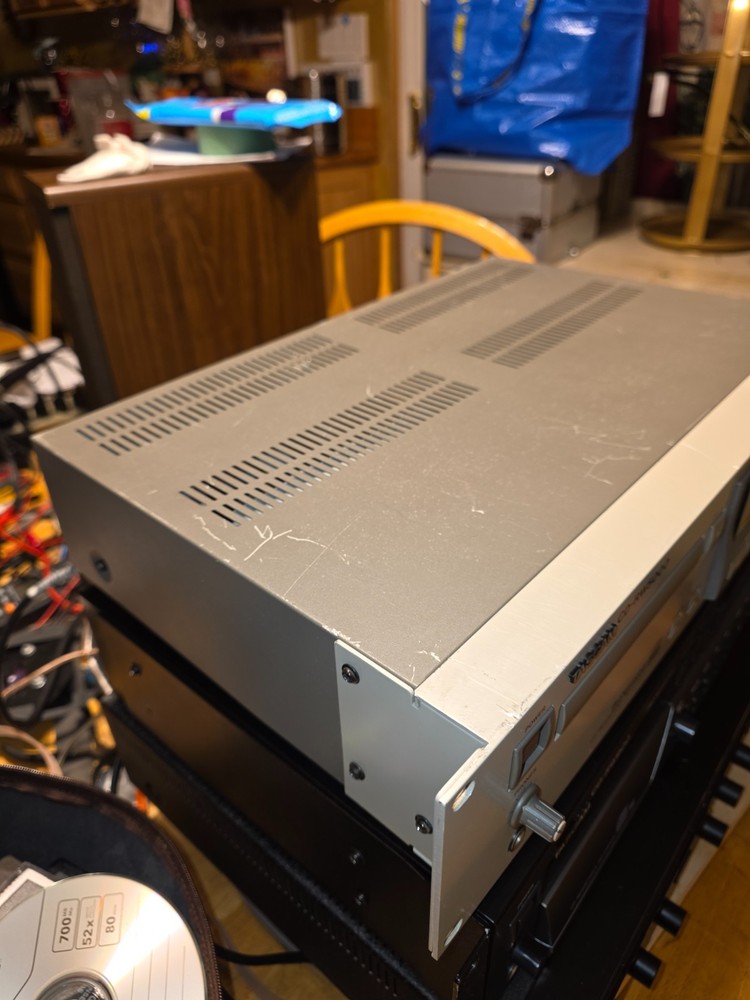 Tascam CD-RW5000 Rack-Mounted CD Rewritable Recorder Player - WORKING *READ*