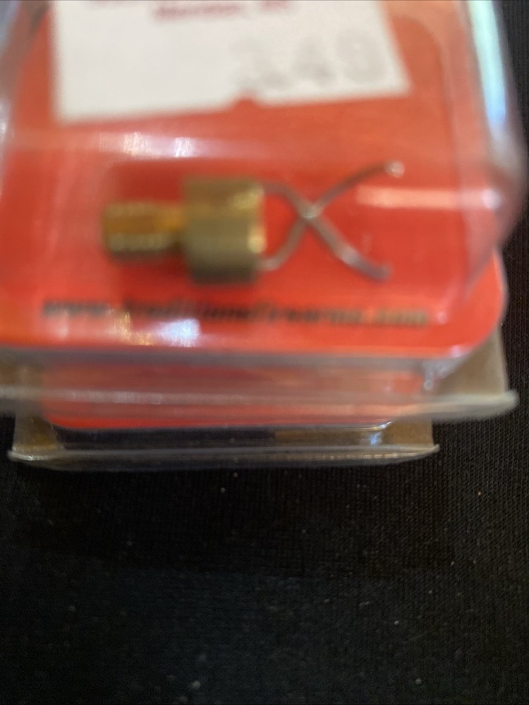 NOS Traditions Patch Puller Worm A1256