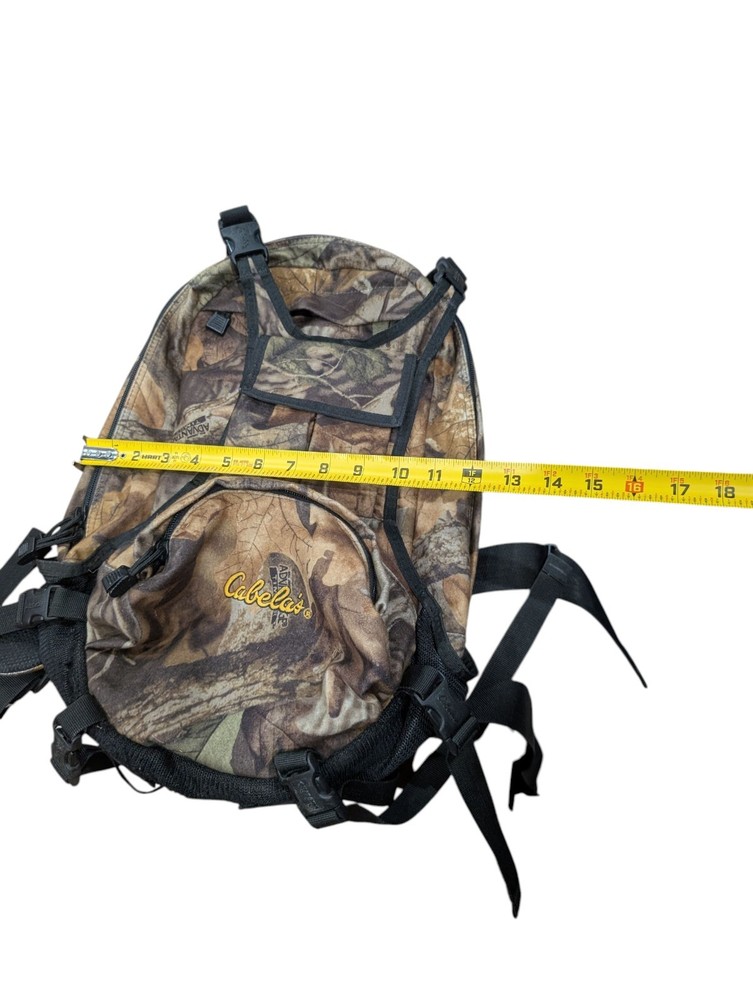 Cabelas Advantage Timber Leafy Camouflage Hydration Pack Backpack SCENT-LOK