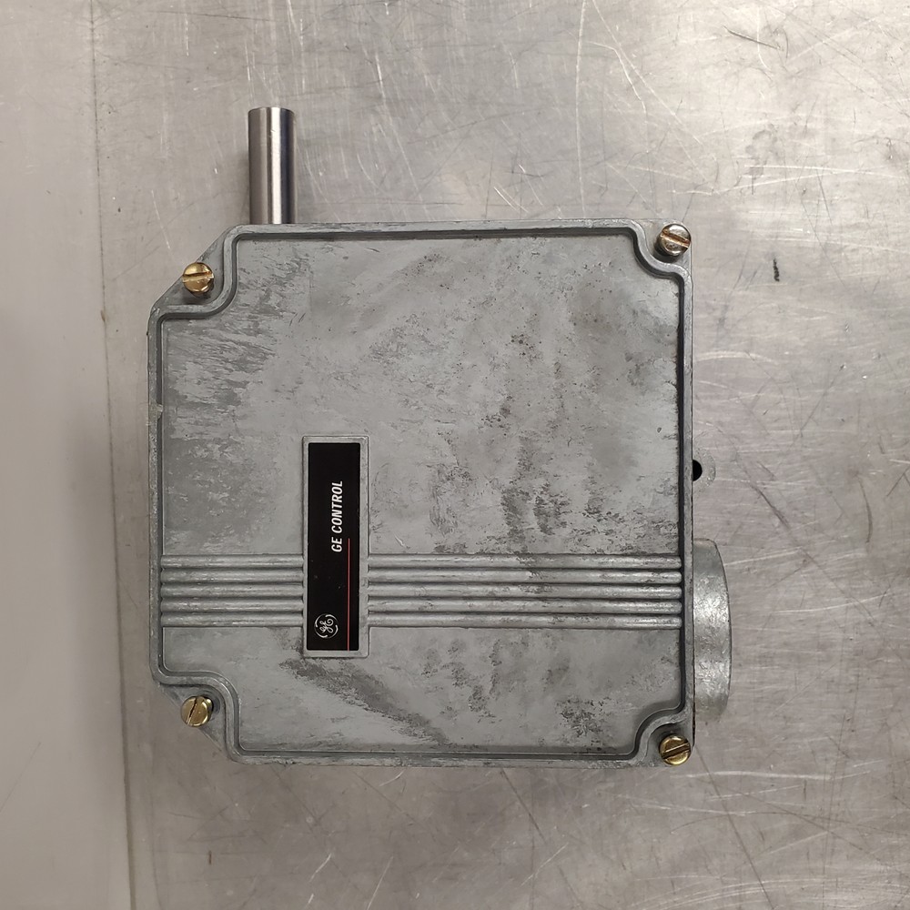 CR115E423101 GE GEARED LIMIT SWITCH NEMA 4