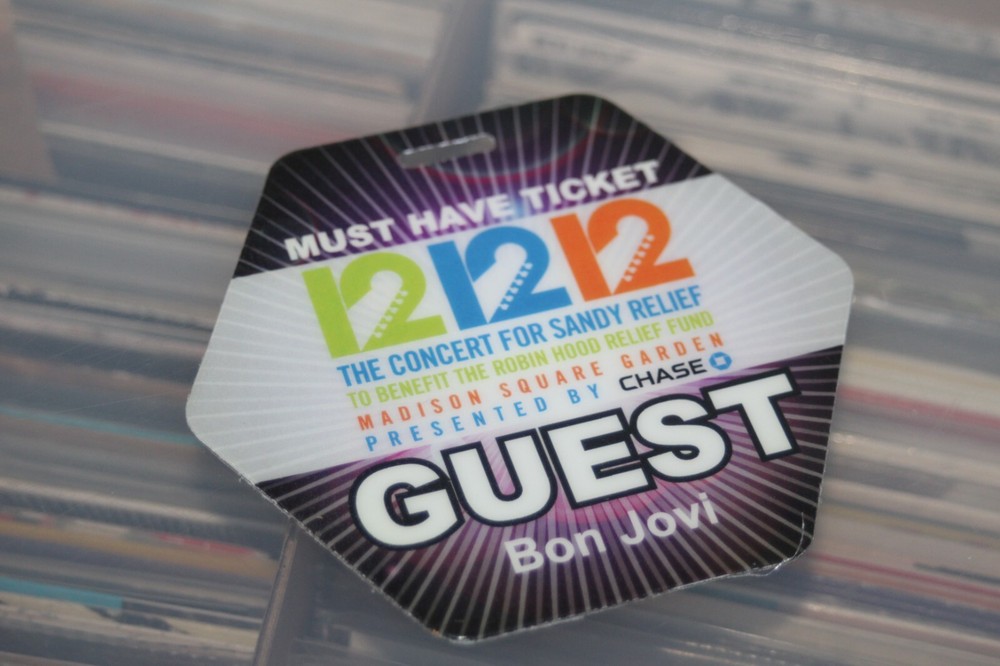 Sandy Relief Plastic Backstage Pass - 2x Bon Jovi