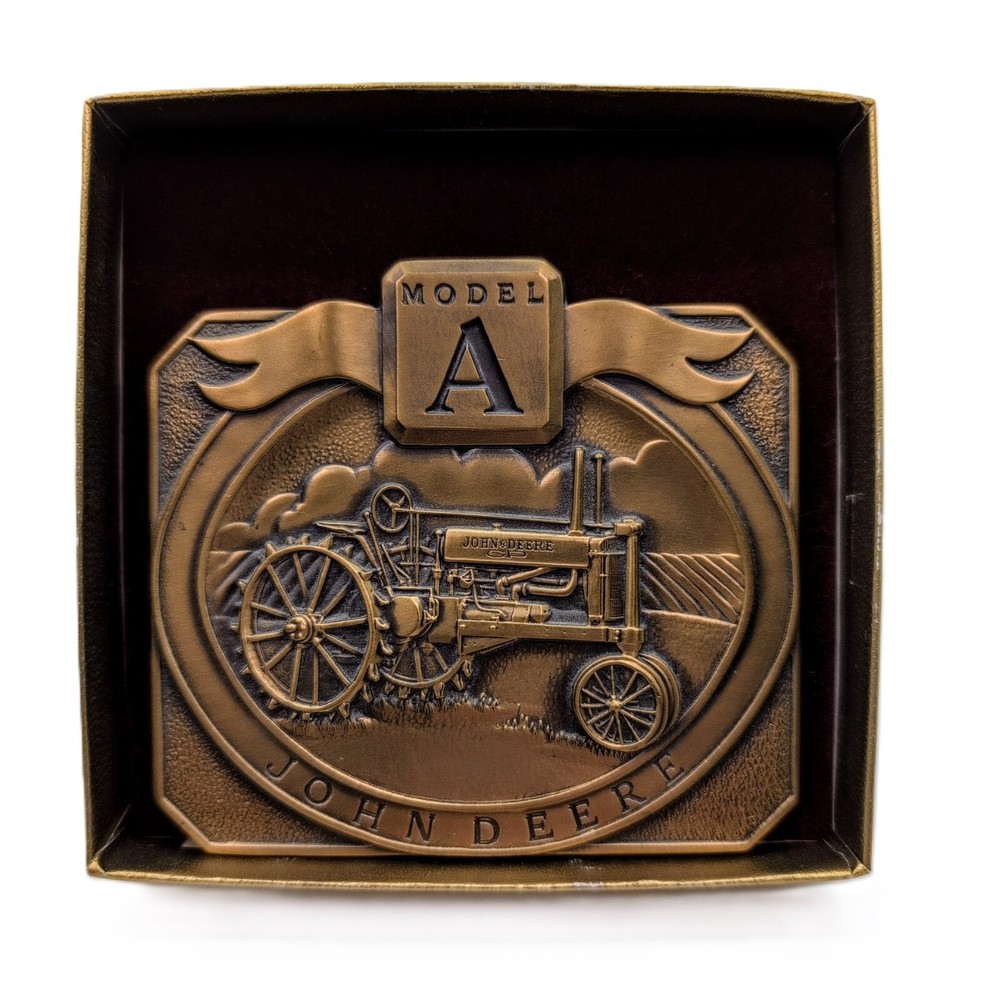 John Deere 1990 Calendar Medallion