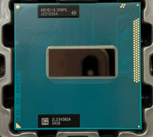 Intel Core i7-3720QM CPU Quad-Core 2.6-3.6GHz 6M