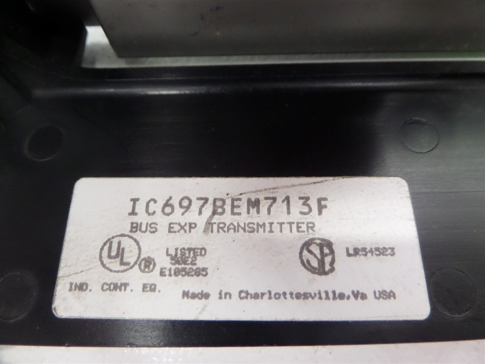 GE Fanuc IC697BEM713F Bus Transmitter Module