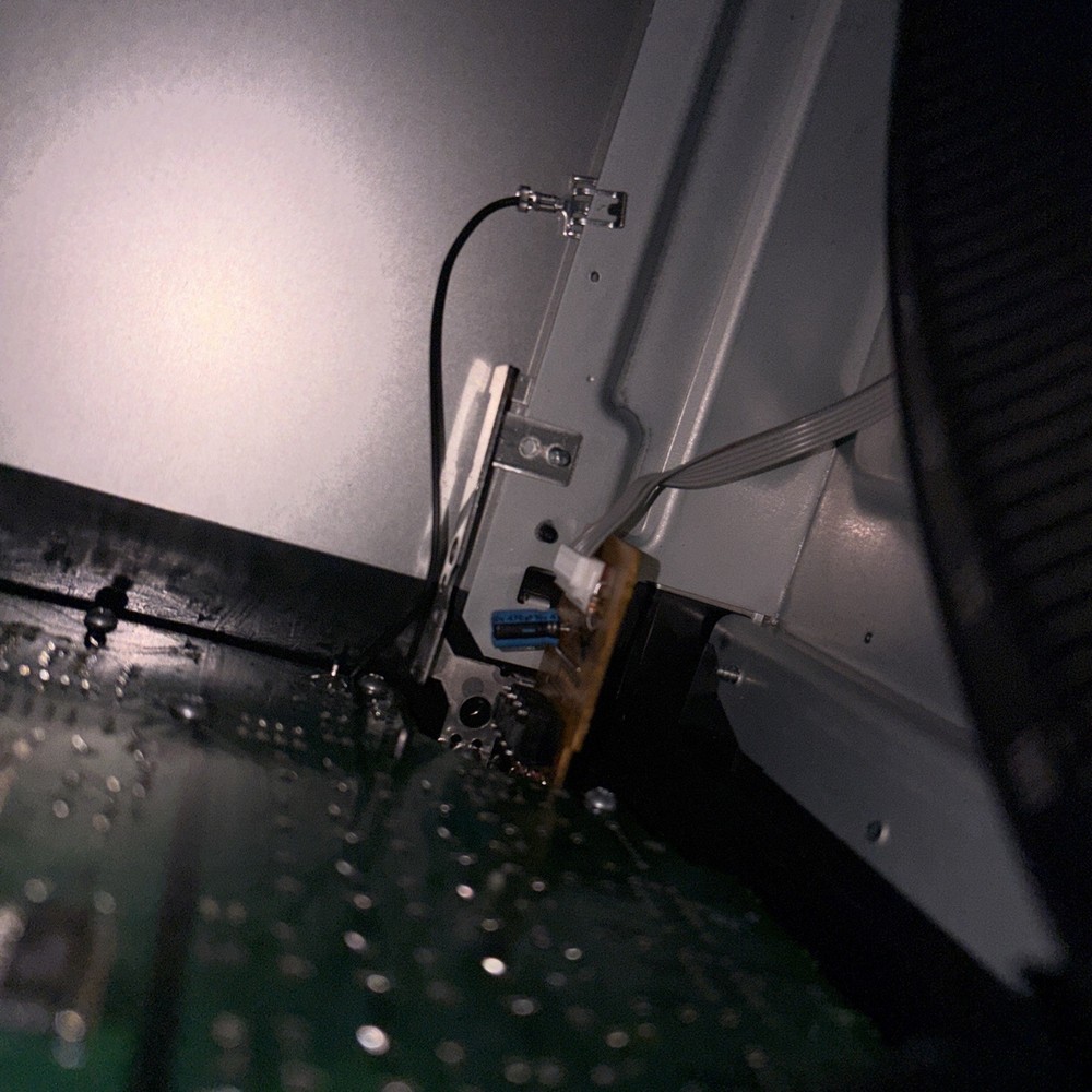 Sony CDP-CX355 300 Disc Mega Storage CD Changer Player Powers On “TABLE ERROR”