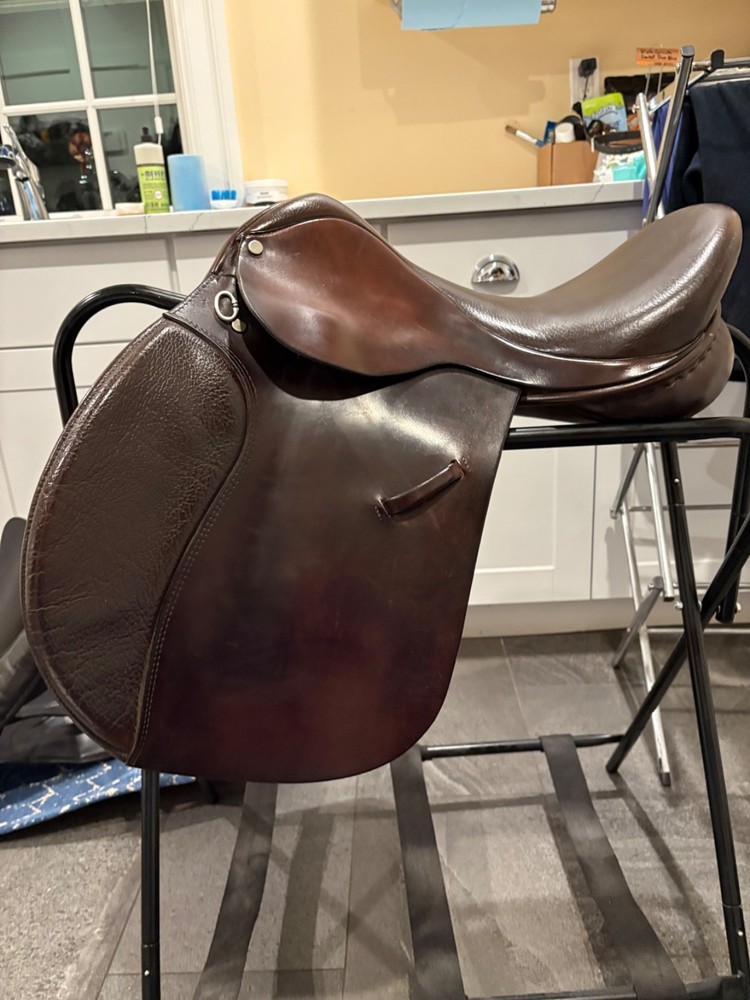ideal Eventer Jump Saddle 17" Medium Tree