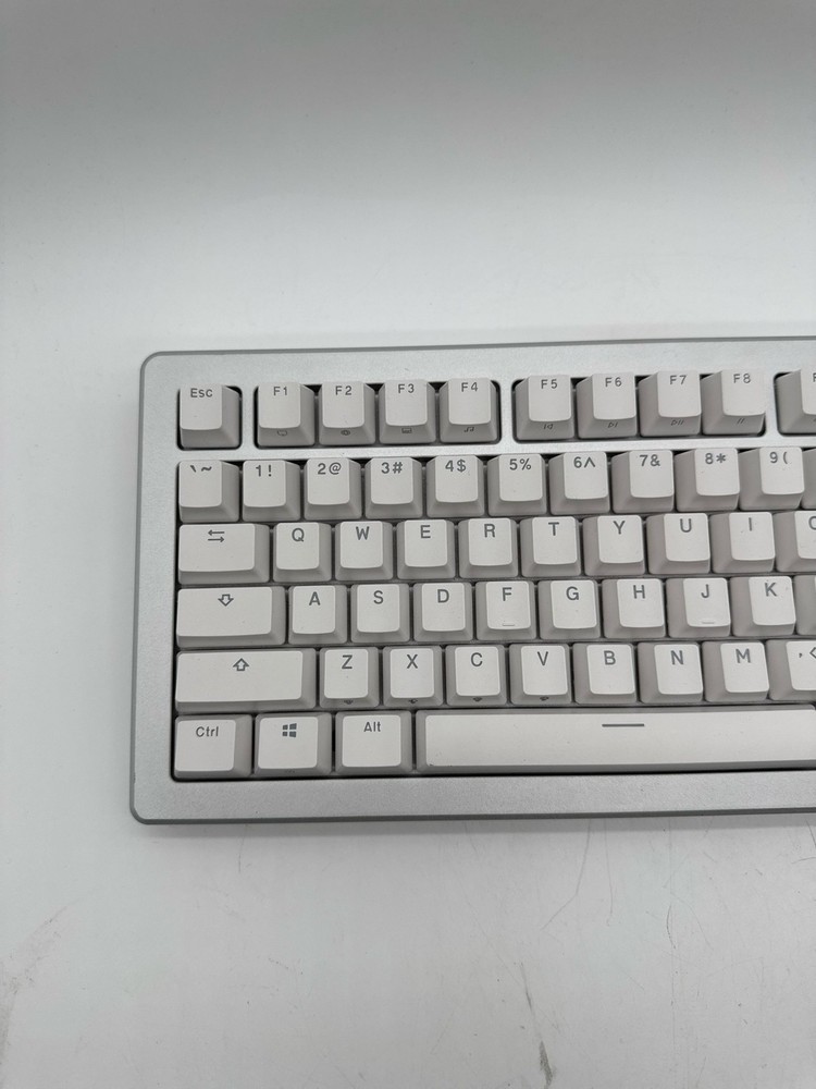 Glorious GMMK 3 PRO HE Wireless Gaming Keyboard Hall Effect 75% TKL