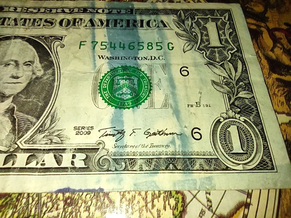 RARE INKING ERROR 2009 ONE DOLLAR FEDERAL RESERVE NOTE.