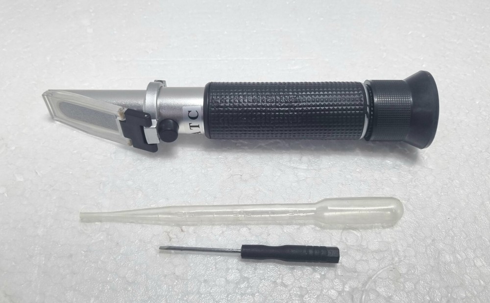 Portable Refractometer ATC