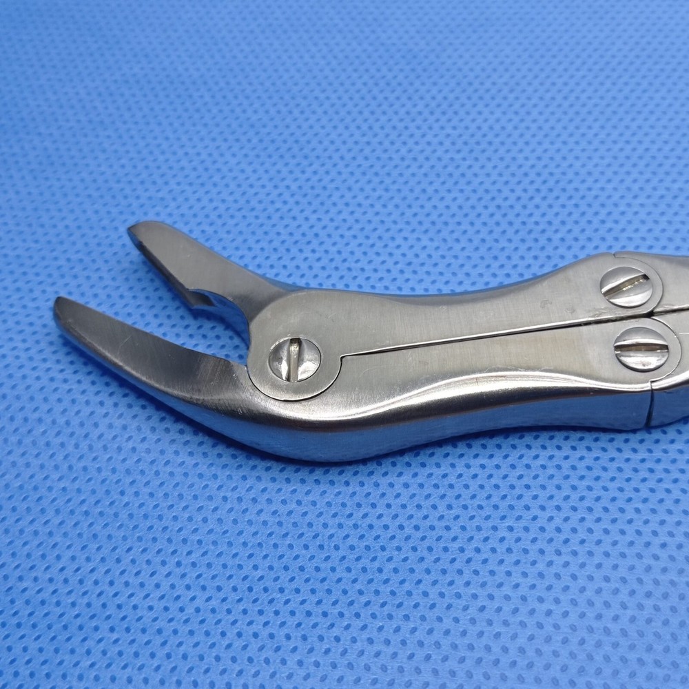 53-1046 Codman 42 Echlin Laminectomy Rongeur Double Action Angular 3mm