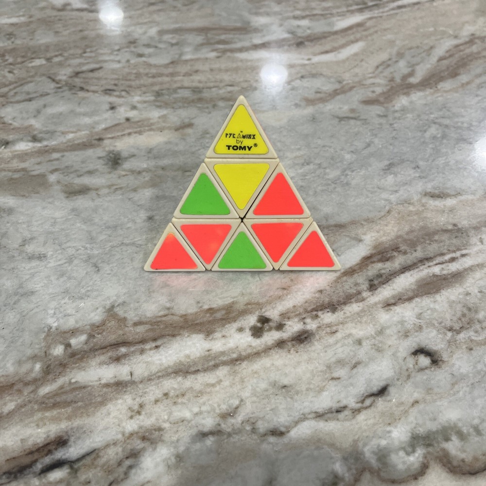 Vintage 1981 TOMY Pyraminx Pyramid Triangle Puzzle Rubik's Cube