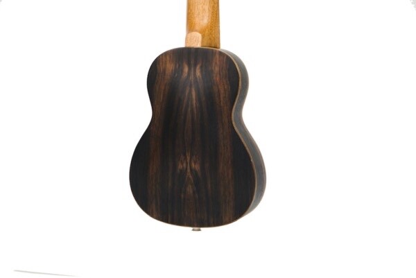 Solid Sitka/Ebony Super Soprano Uke US490CTE