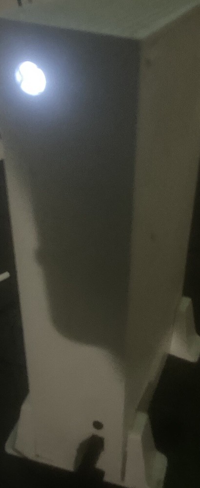 Great System Comes With Cooling Stand & 3 Controllers