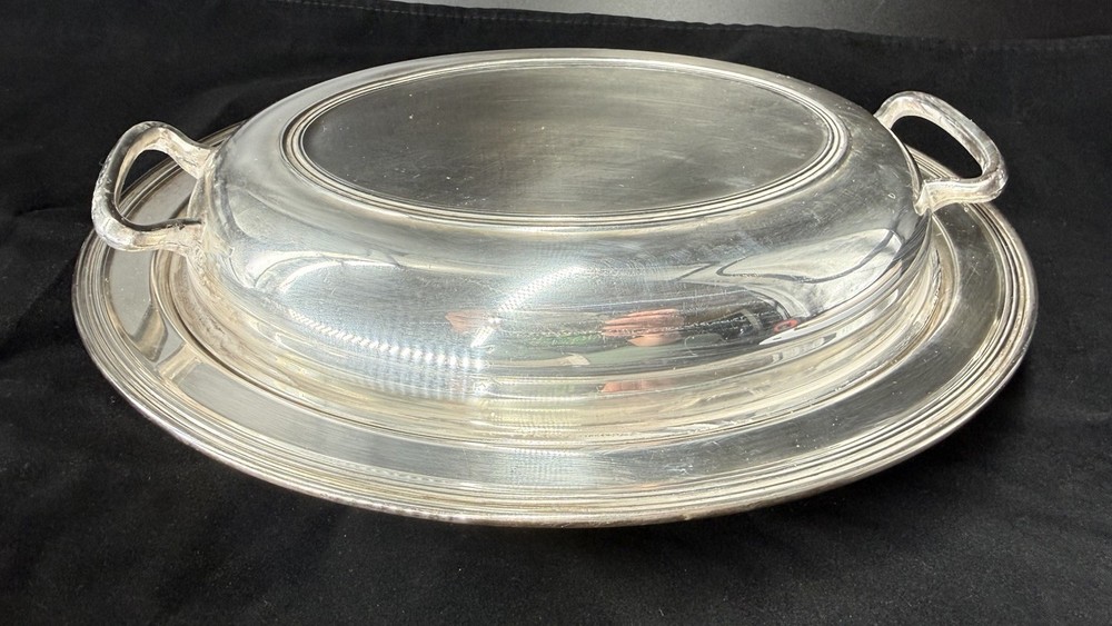 Crescent Silverware Co. Silverplate Split  Serving Dish Covered W/ Glasbake