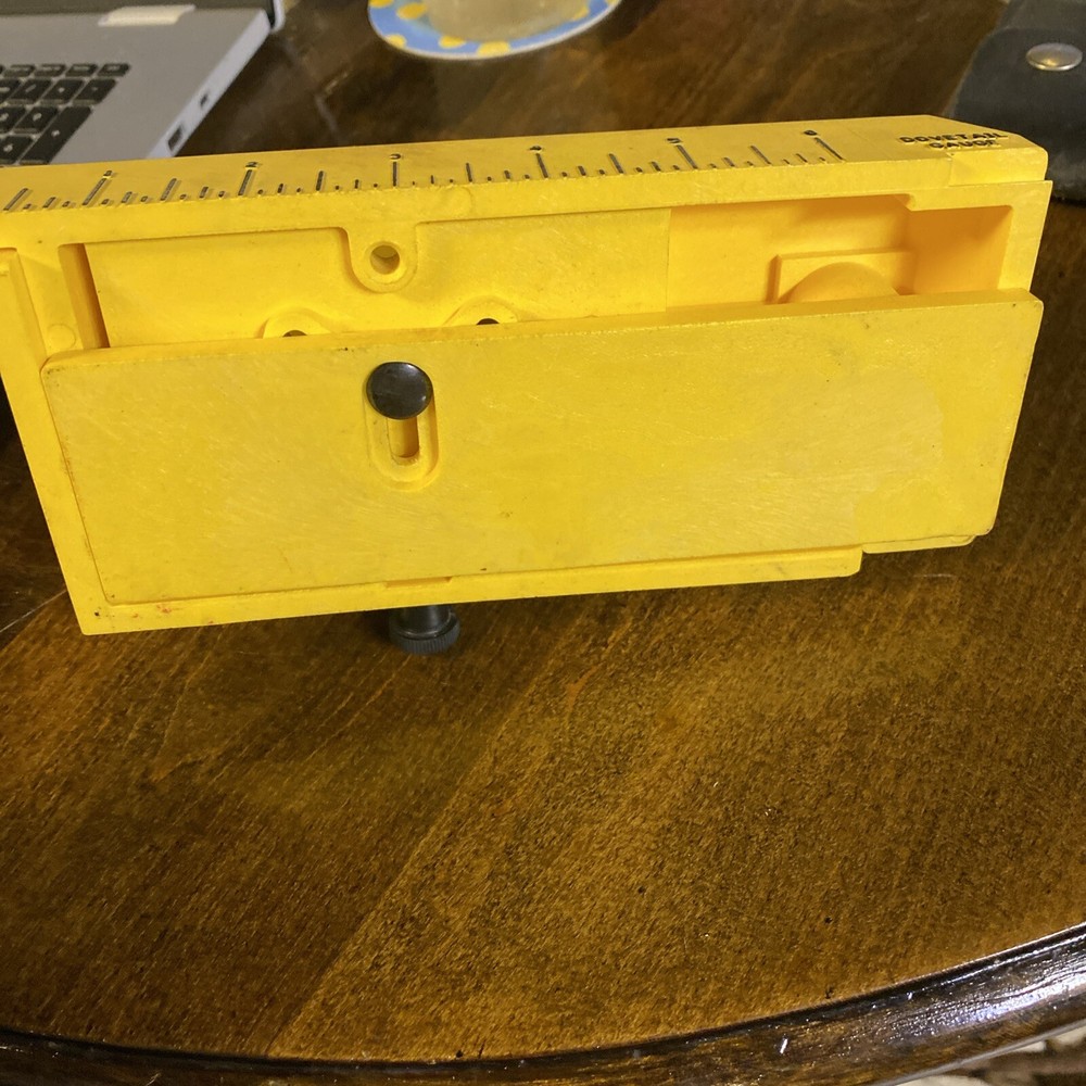 Craftsman Dovetail Gauge