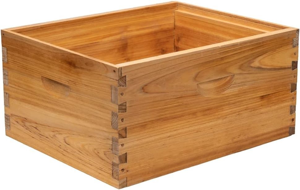 Unassembled 8 Frame Cedar Langstroth Beehive Box - Waterproof and Durable Design