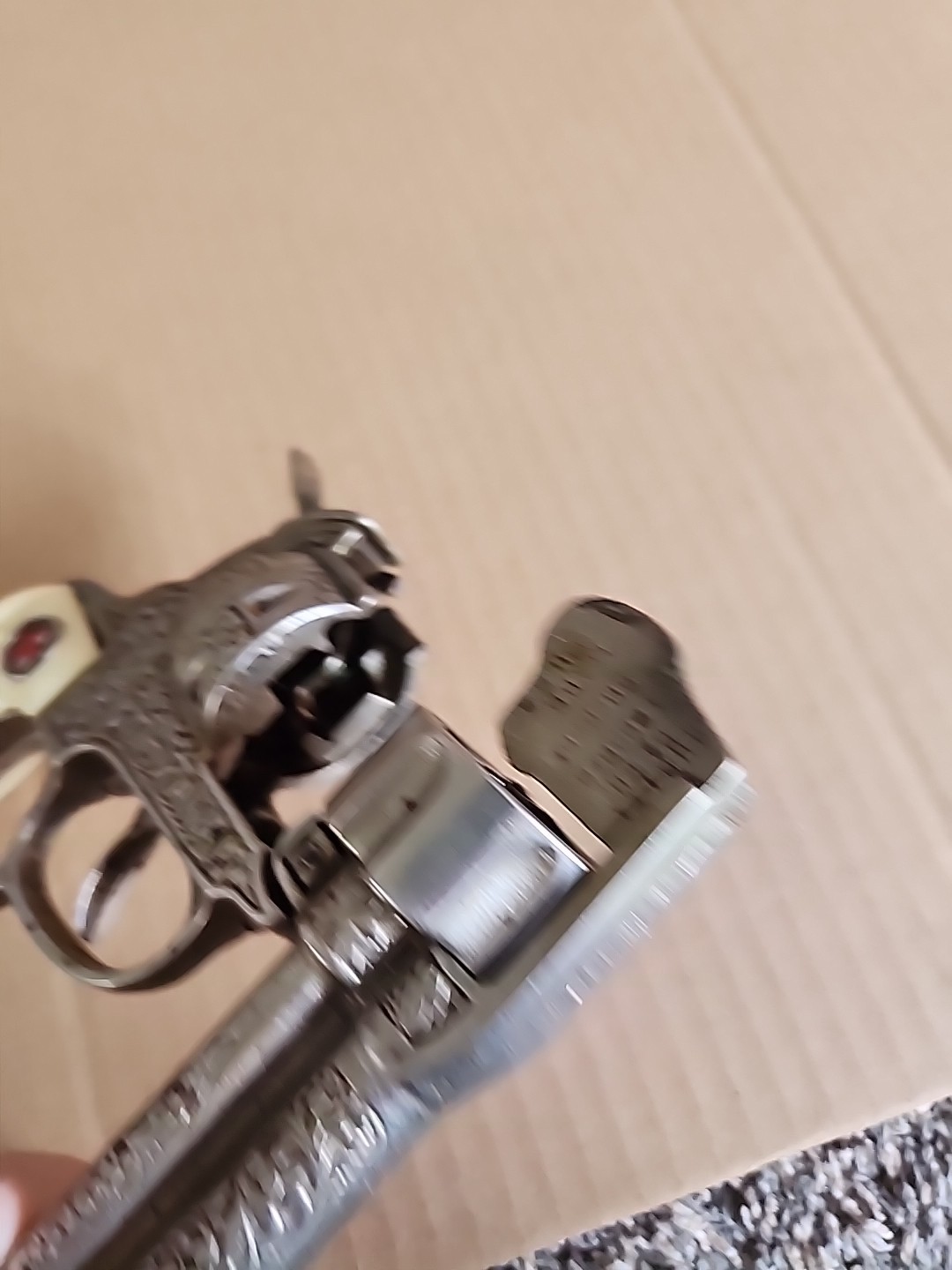 Vintage Hubley Texan 50 Shot Repeating Pistol Cap Replica TOY Gun Longhorn Grip