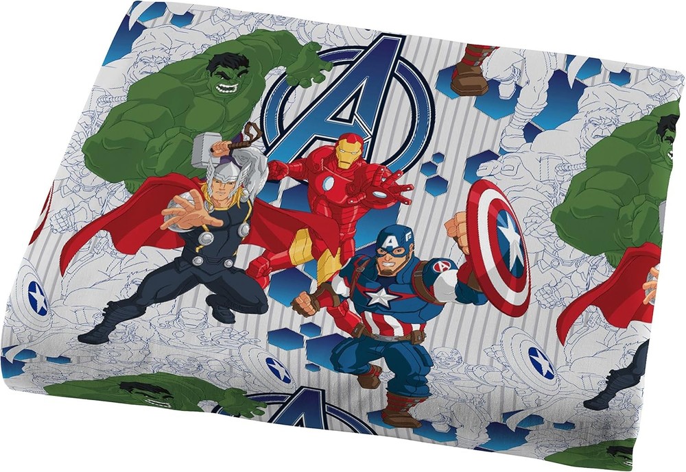 Marvel Avengers Blue Circle 5 Piece Full Bed Set Includes Reversible Comforter &