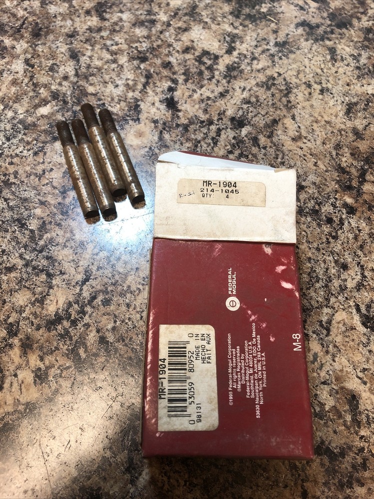 NOS (4) Sealed Power MR-1904 Engine Rocker Arm Stud Has Some Rust F+S!