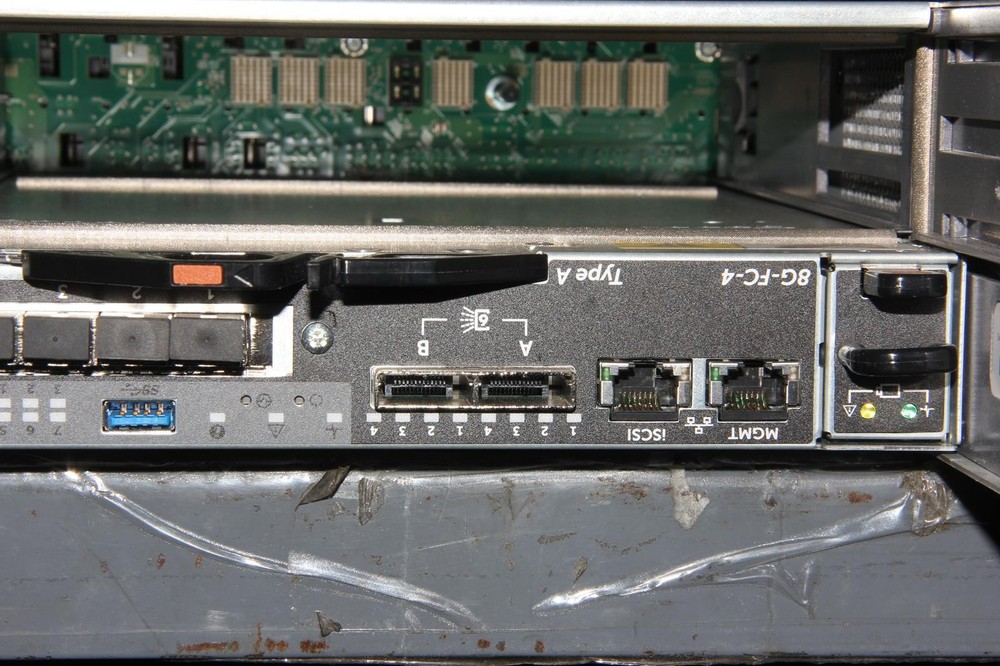 DELL Compellent SC4020 8.7TB Storage Array + 8G-FC-4 Controller "TESTED"