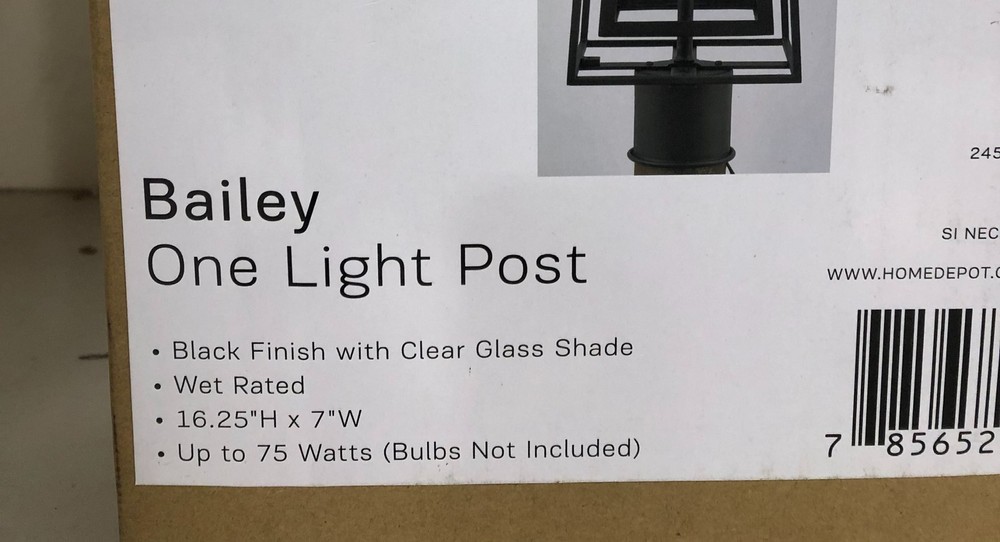 Home Decorators Bailey Modern 1-Light Black Outdoor Post Light New