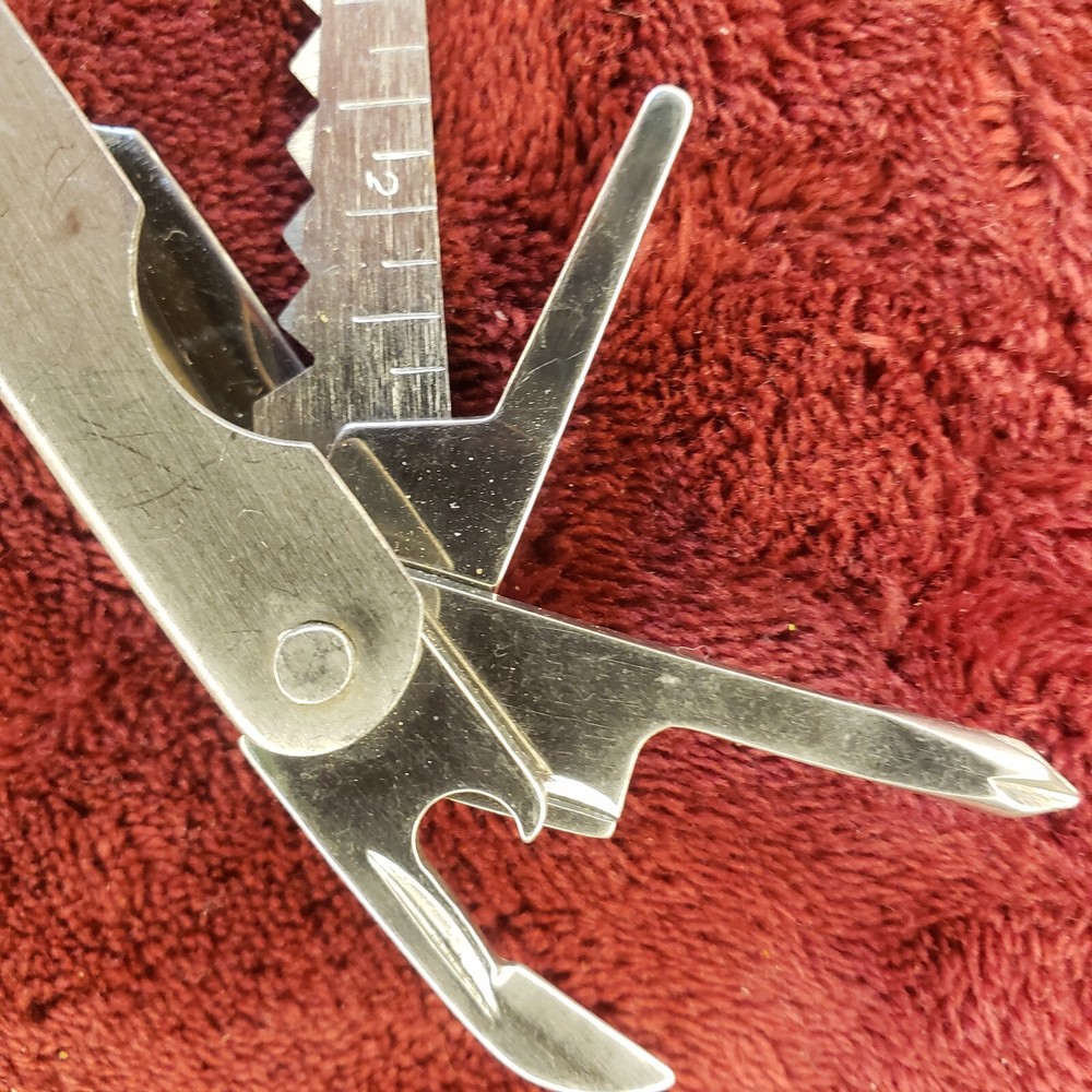 Coleman Folding Multi Knife Tool multitool